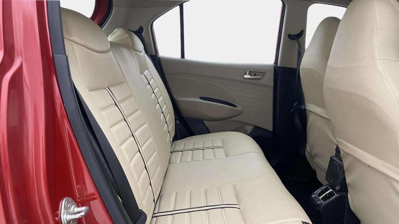 2019 Hyundai NEW SANTRO SPORTZ AMT, CNG, Automatic, 53,874 km, Right Side Rear Door Cabin