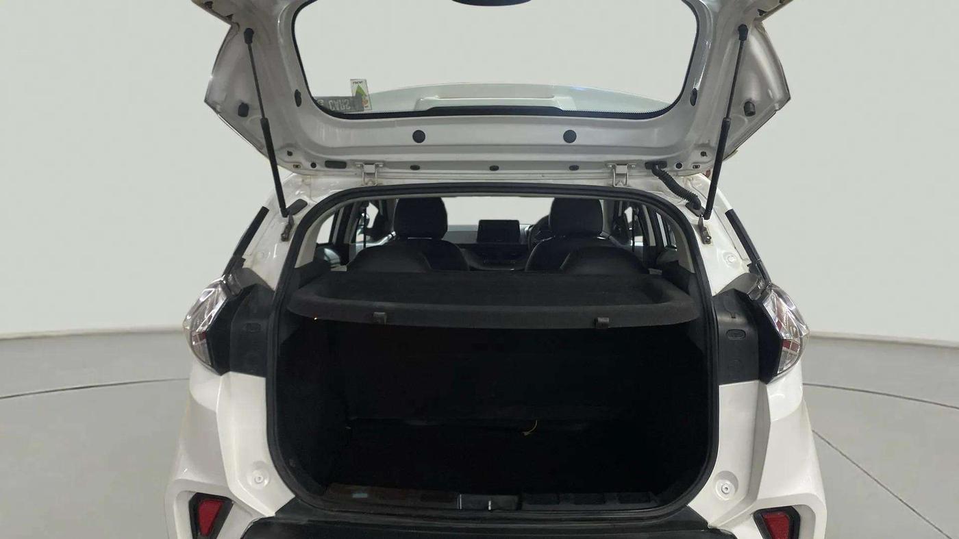 2021 Tata NEXON XM SUNROOF PETROL, Petrol, Manual, 26,863 km, Boot Open Zoomed View