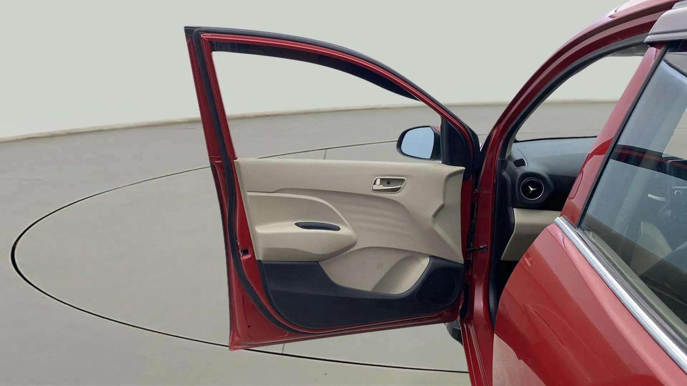 2019 Hyundai NEW SANTRO SPORTZ MT, Petrol, Manual, 97,326 km, LHS Front Door