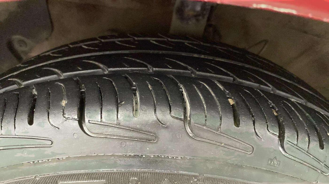 2019 Hyundai NEW SANTRO SPORTZ MT, Petrol, Manual, 97,326 km, Left Front Tyre Tread