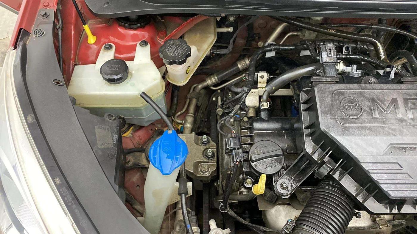 2019 Hyundai NEW SANTRO SPORTZ MT, Petrol, Manual, 97,326 km, Engine View - Right