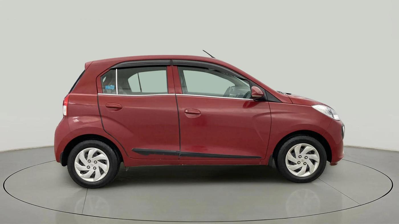 2019 Hyundai NEW SANTRO SPORTZ MT, Petrol, Manual, 97,326 km, Right Side View