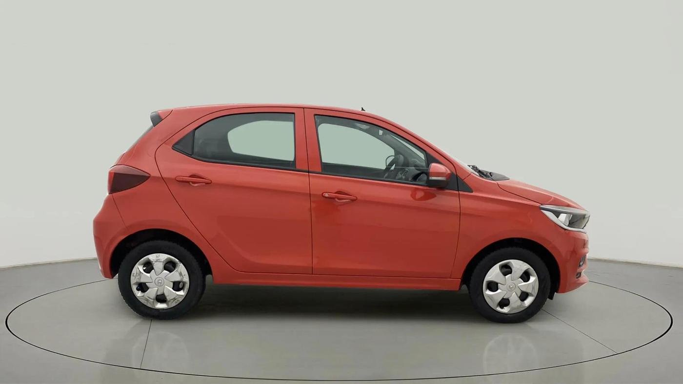 2020 Tata Tiago XT PETROL, Petrol, Manual, 24,342 km, Right Side View