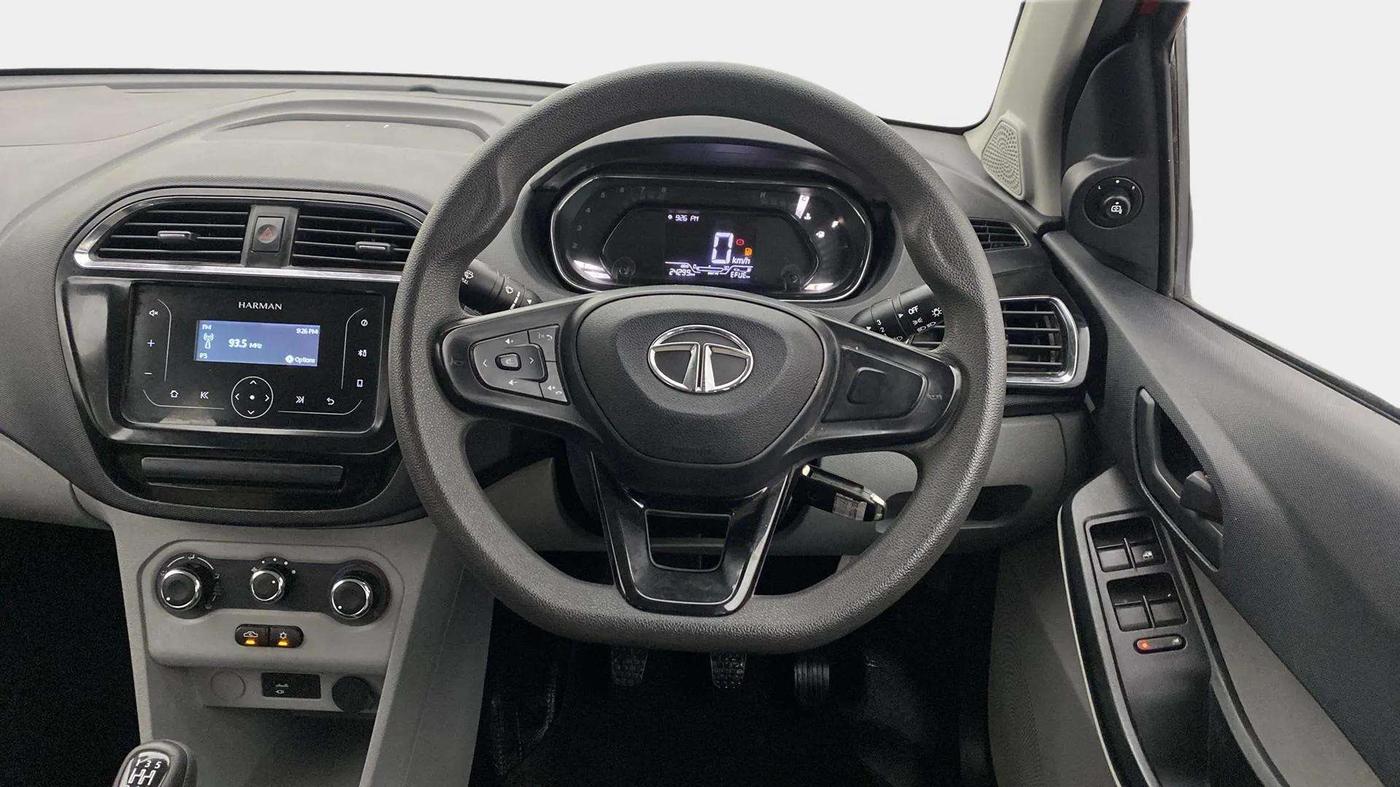 2020 Tata Tiago XT PETROL, Petrol, Manual, 24,342 km, Steering Wheel Close Up