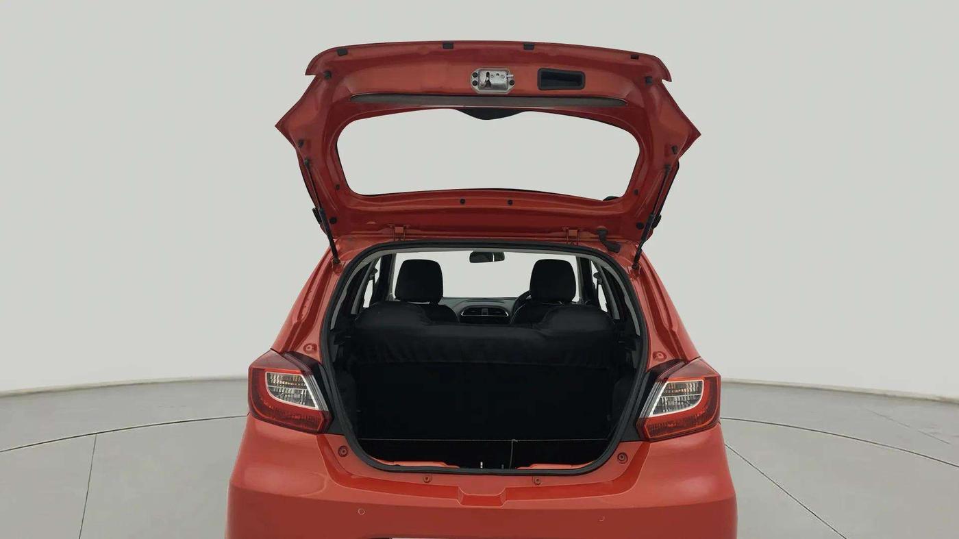 2020 Tata Tiago XT PETROL, Petrol, Manual, 24,342 km, Boot Inside