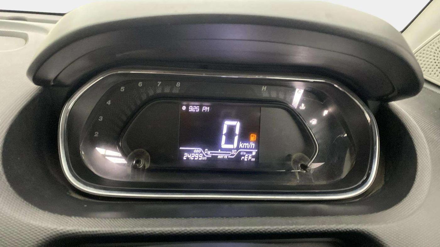 2020 Tata Tiago XT PETROL, Petrol, Manual, 24,342 km, Odometer Image