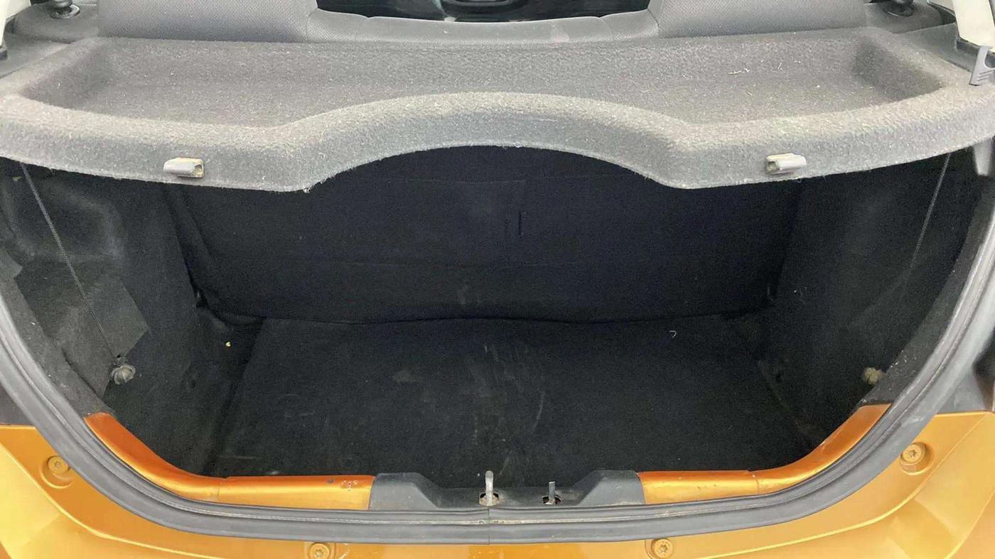 2016 Tata Tiago XZ PETROL, Petrol, Manual, 24,066 km, Boot Inside