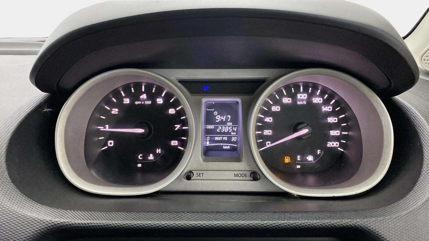 2016 Tata Tiago XZ PETROL, Petrol, Manual, 24,066 km, Odometer Image