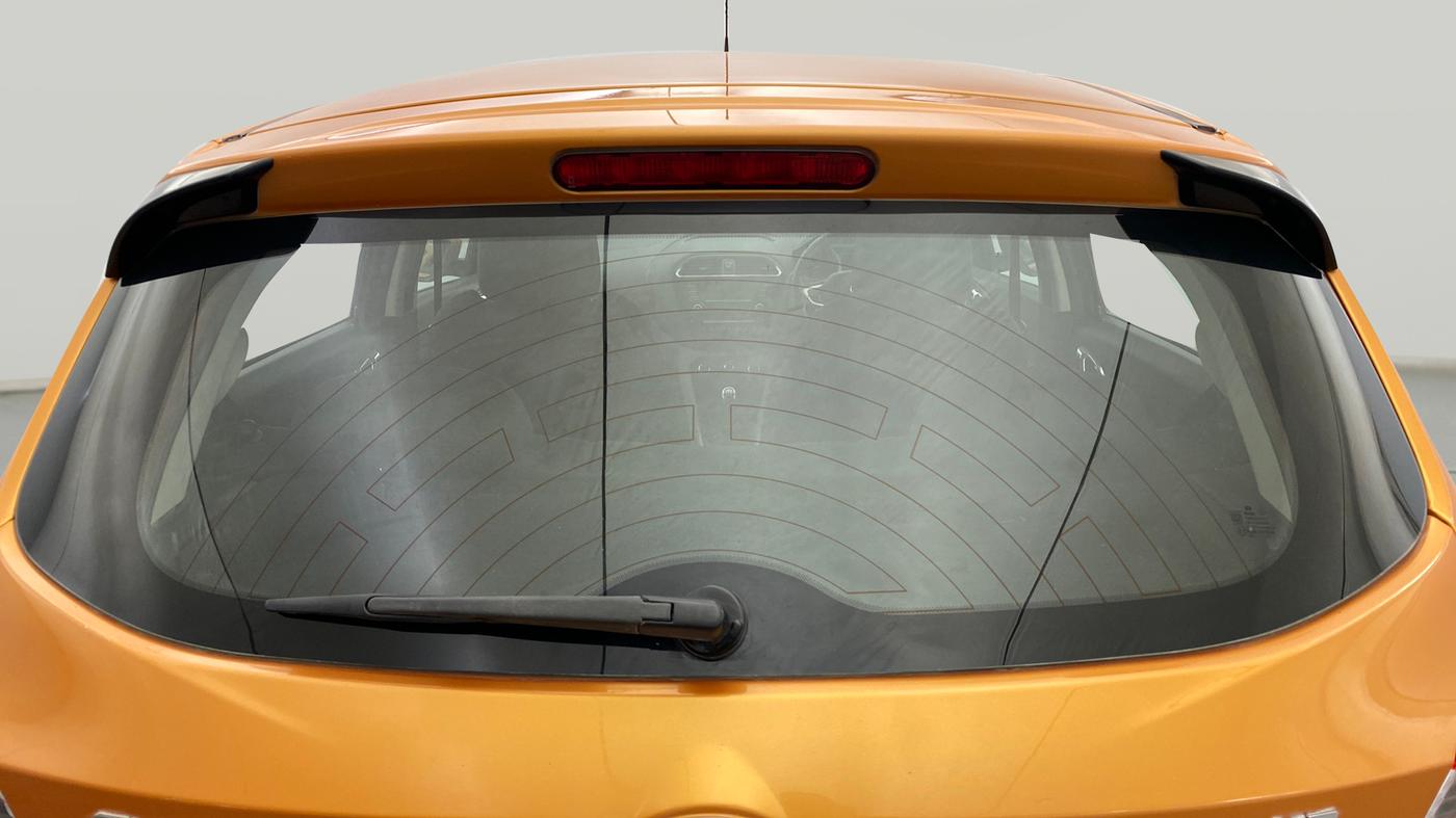 2016 Tata Tiago XZ PETROL, Petrol, Manual, 24,066 km, Rear Windshield