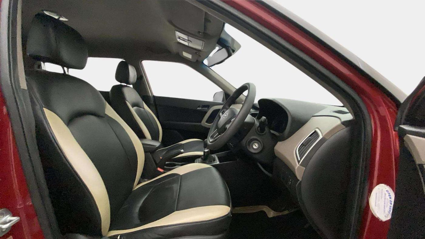 2016 Hyundai Creta S 1.6 PETROL, Petrol, Manual, 41,963 km, Right Side Front Door Cabin