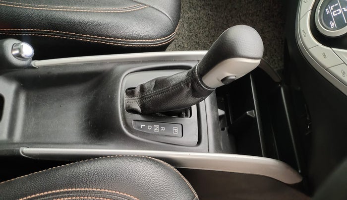 2018 Maruti Baleno ZETA CVT PETROL 1.2, Petrol, Automatic, 83,128 km, Gear Lever