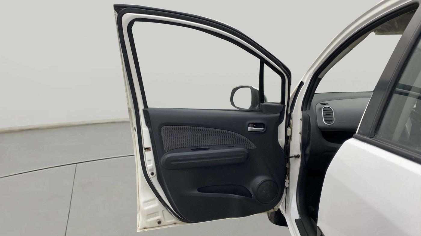 2015 Maruti Ritz ZDI, Diesel, Manual, 563 km, LHS Front Door