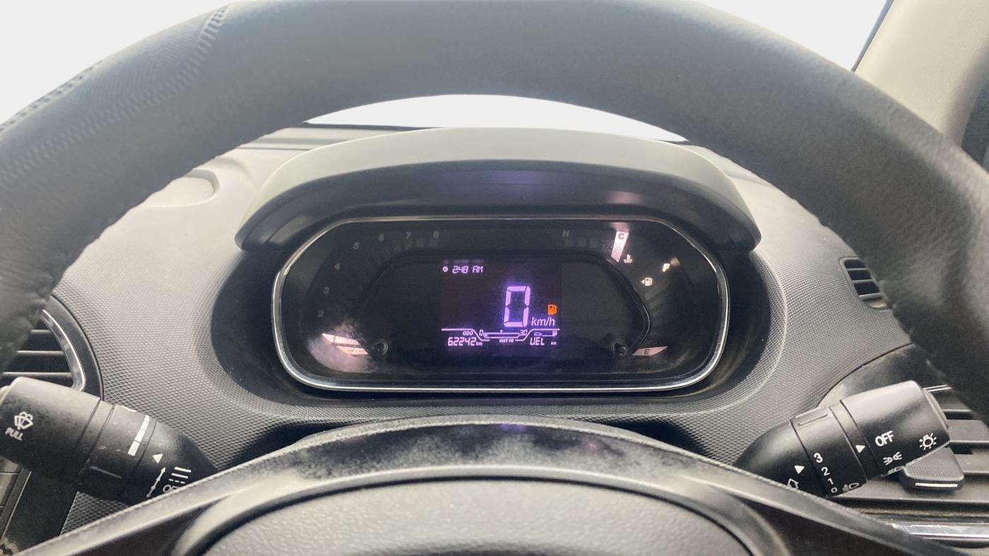 2021 Tata Tiago XT Limited Edition, Petrol, Manual, 62,403 km, Odometer Image