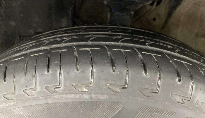 2022 Maruti Celerio ZXI, Petrol, Manual, 15,089 km, Left Front Tyre Tread