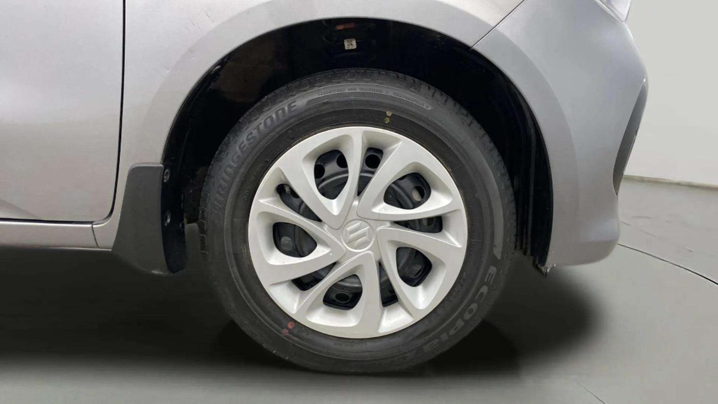 2022 Maruti Celerio ZXI, Petrol, Manual, 15,176 km, Right Front Wheel
