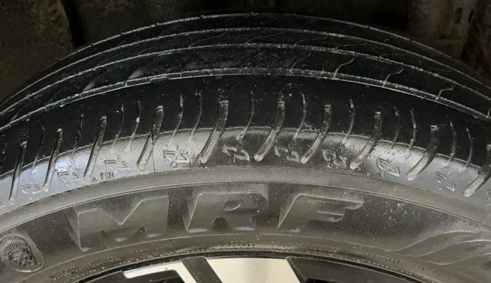 2021 Renault Kiger RXZ TURBO CVT, Petrol, Automatic, 33,095 km, Right Rear Tyre Tread