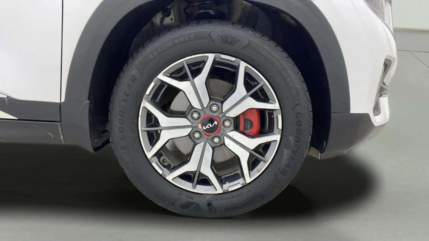 2021 KIA SELTOS GTX PLUS DCT 1.4 PETROL, Petrol, Automatic, 45,105 km, Right Front Wheel