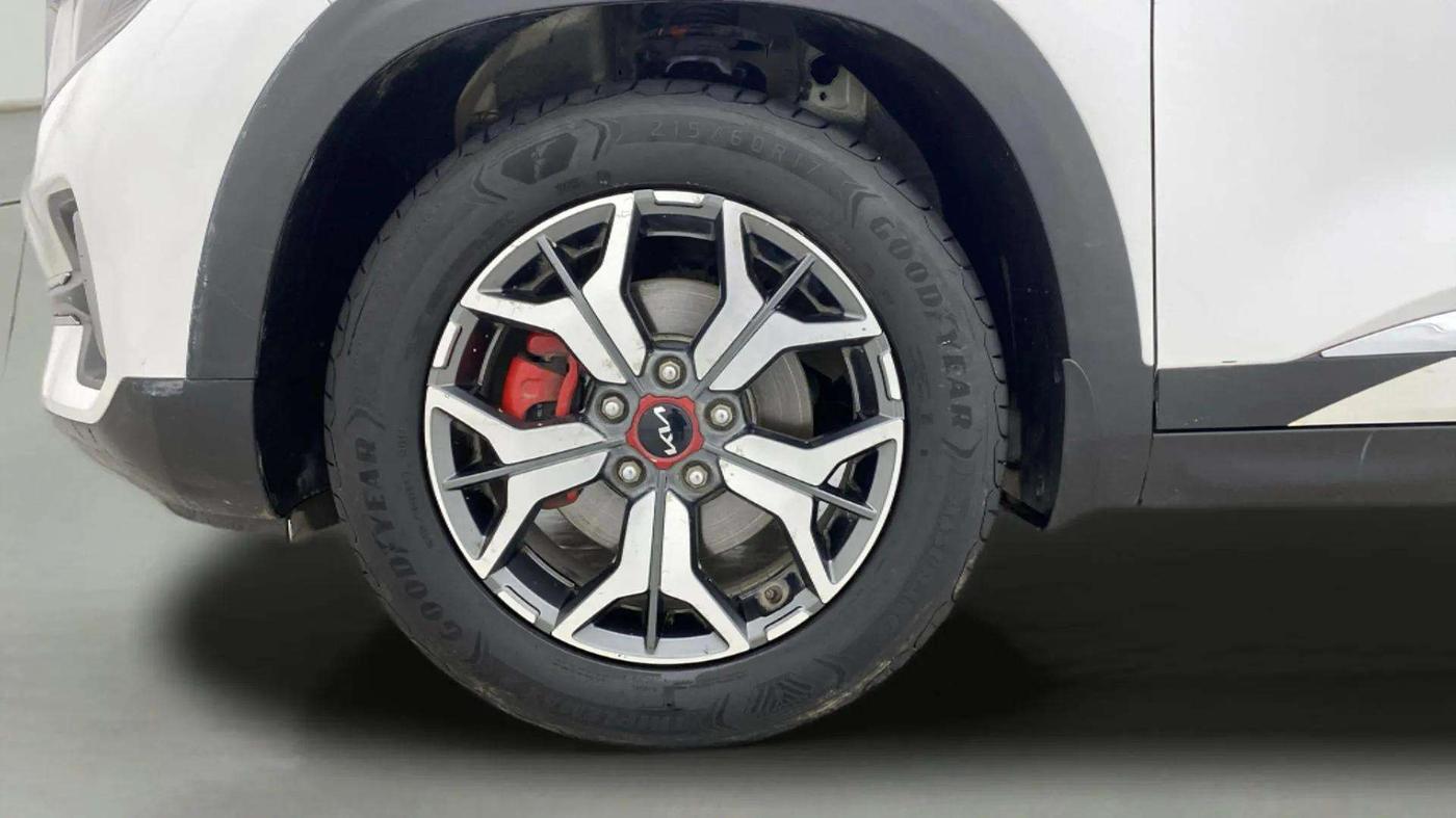 2021 KIA SELTOS GTX PLUS DCT 1.4 PETROL, Petrol, Automatic, 45,105 km, Left Front Wheel