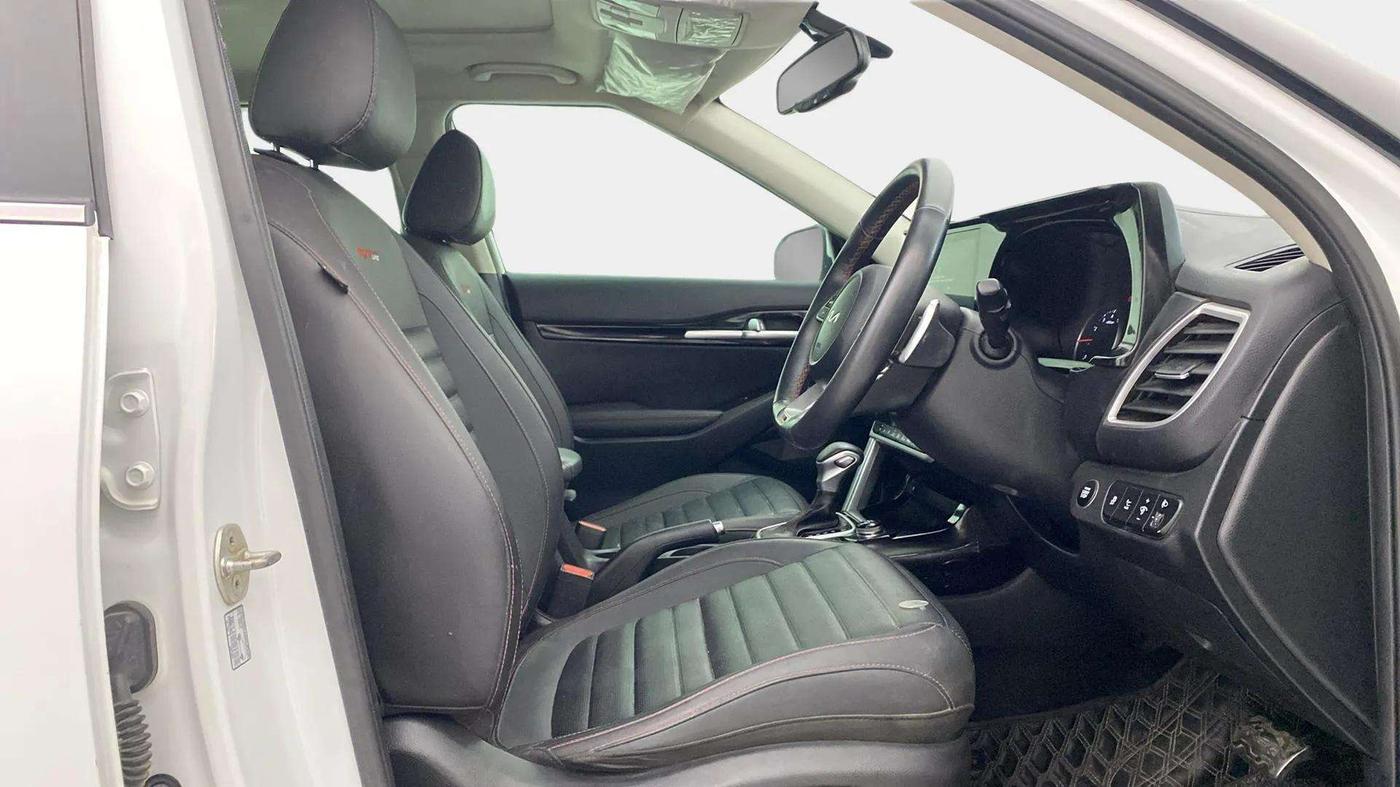 2021 KIA SELTOS GTX PLUS DCT 1.4 PETROL, Petrol, Automatic, 45,105 km, Right Side Front Door Cabin