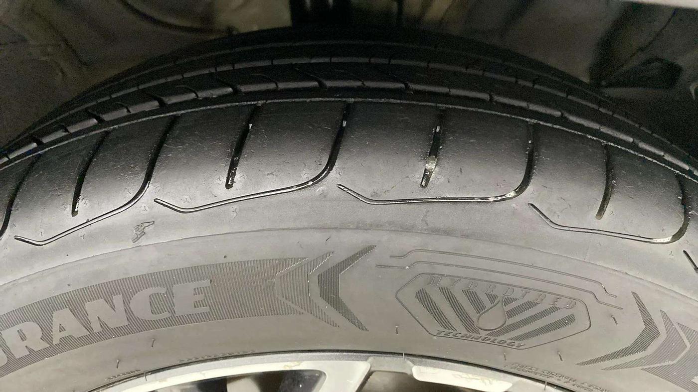 2021 KIA SELTOS GTX PLUS DCT 1.4 PETROL, Petrol, Automatic, 45,105 km, Right Front Tyre Tread