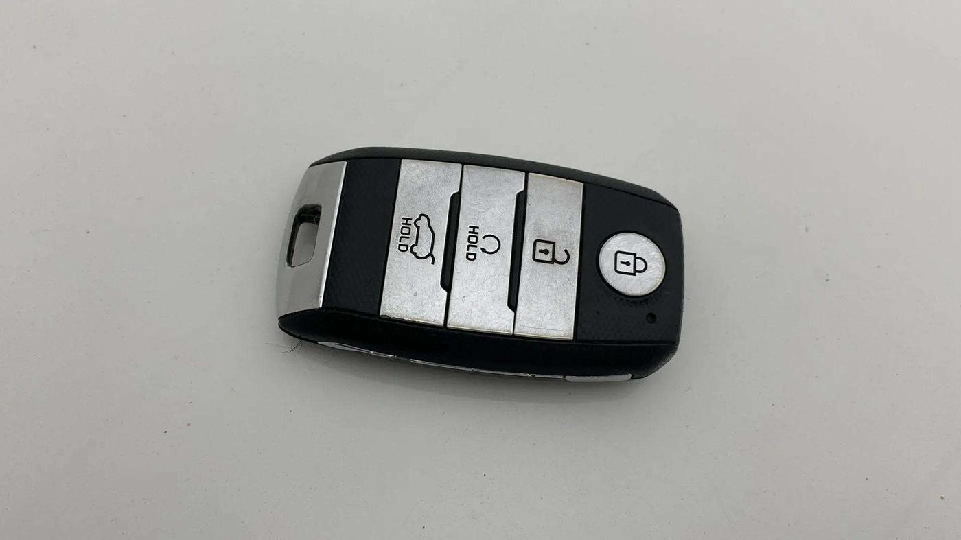 2021 KIA SELTOS GTX PLUS DCT 1.4 PETROL, Petrol, Automatic, 45,105 km, Key Close Up