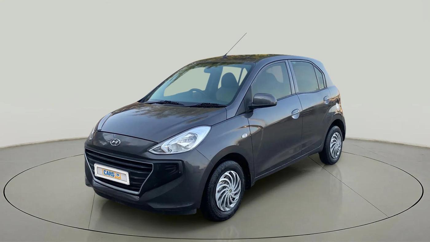 2020 Hyundai NEW SANTRO MAGNA, CNG, Manual, 56,542 km, Left Front Diagonal