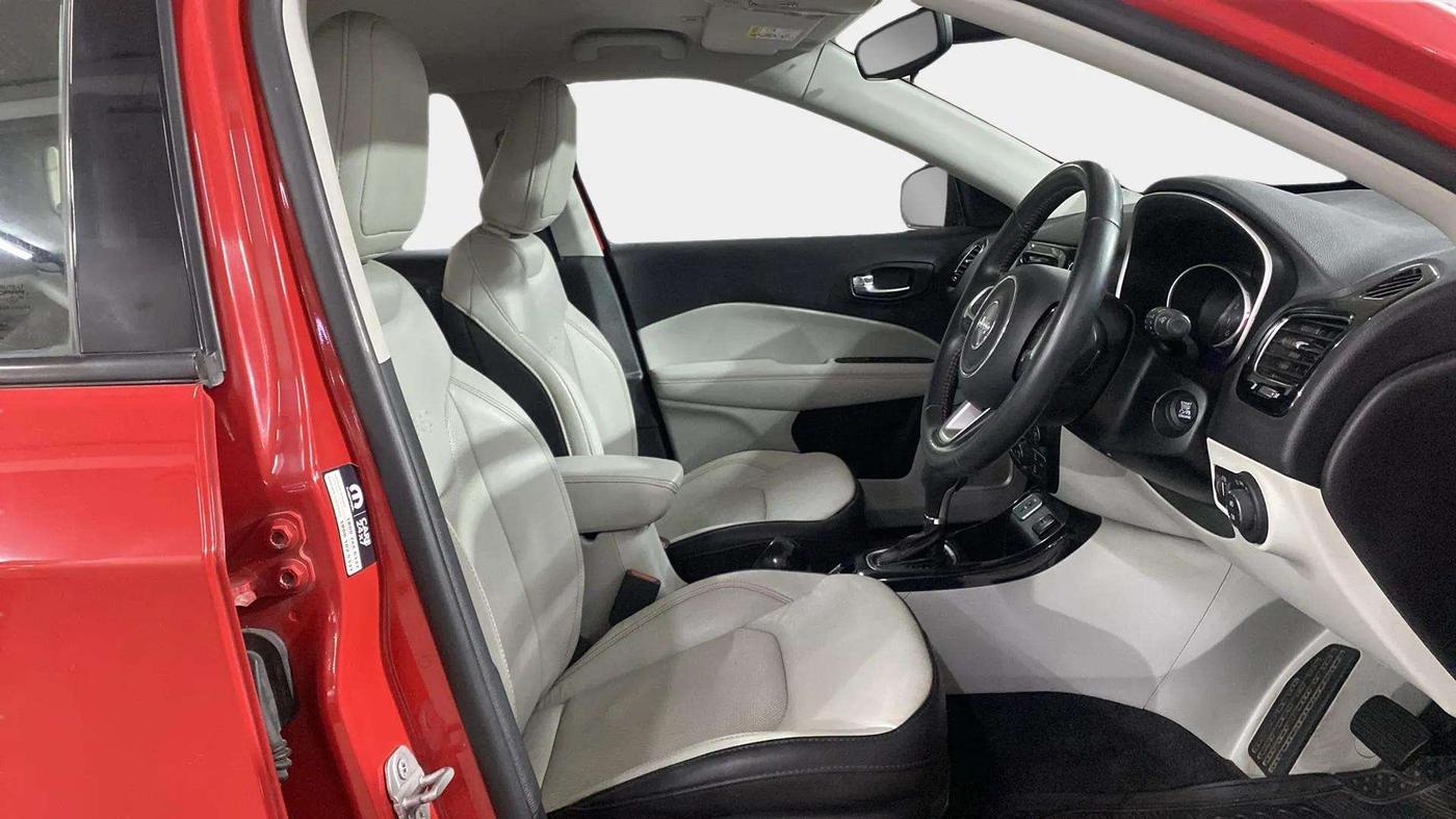 2019 Jeep Compass LIMITED 1.4 PETROL AT, Petrol, Automatic, 18,297 km, Right Side Front Door Cabin