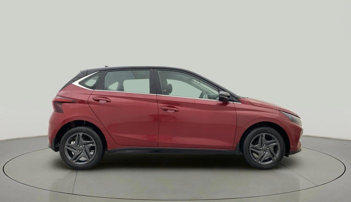 2021 Hyundai NEW I20 SPORTZ 1.2 AT DUAL TONE, Petrol, Automatic, 15,939 km, Right Side View