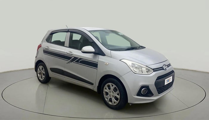 2015 Hyundai Grand i10 MAGNA 1.2 KAPPA VTVT, Petrol, Manual, 75,513 km, Right Front Diagonal