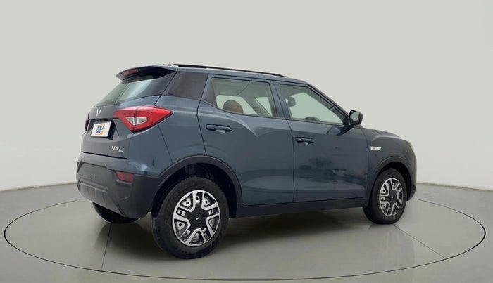 2022 Mahindra XUV300 W4 1.2 PETROL, Petrol, Manual, 6,612 km, Right Back Diagonal