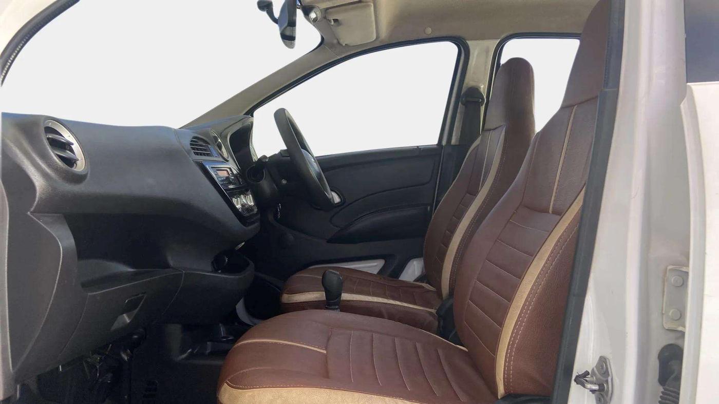 2018 Datsun Redi Go S 1.0 AMT, Petrol, Automatic, 92,764 km, Right Side Front Door Cabin