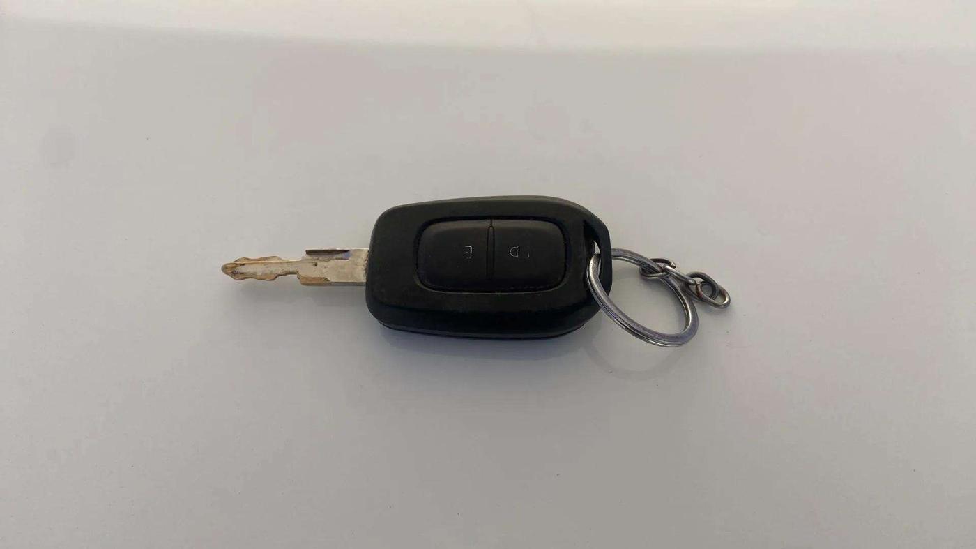 2018 Datsun Redi Go S 1.0 AMT, Petrol, Automatic, 92,764 km, Key Close Up