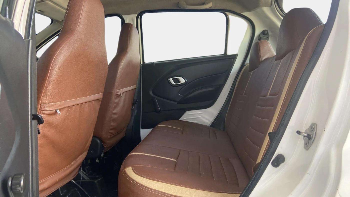 2018 Datsun Redi Go S 1.0 AMT, Petrol, Automatic, 92,764 km, Right Side Rear Door Cabin