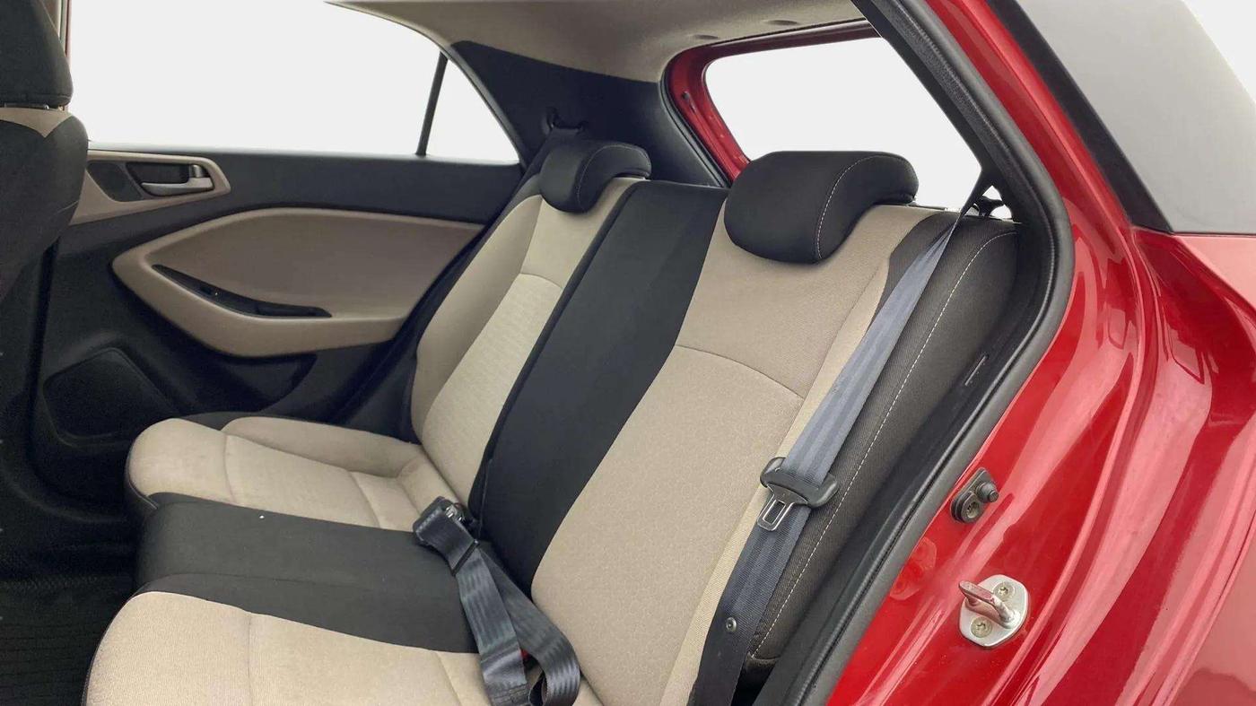 2014 Hyundai Elite i20 ASTA 1.2, Petrol, Manual, 79,398 km, Right Side Rear Door Cabin