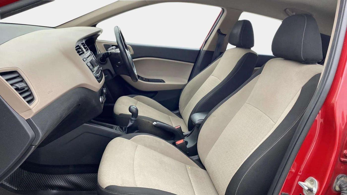 2014 Hyundai Elite i20 ASTA 1.2, Petrol, Manual, 79,398 km, Right Side Front Door Cabin