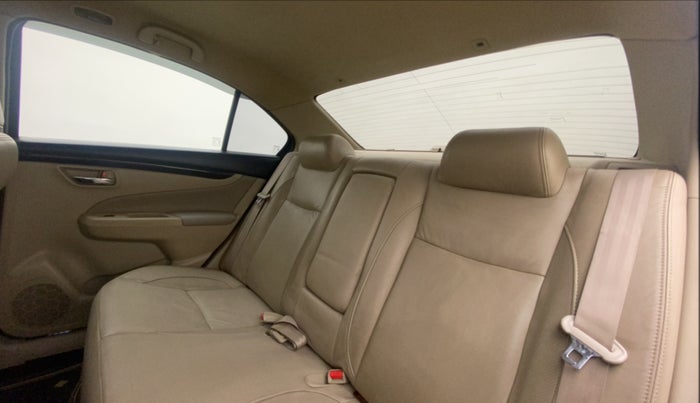 2017 Maruti Ciaz ALPHA 1.4 PETROL, Petrol, Manual, 89,068 km, Right Side Rear Door Cabin