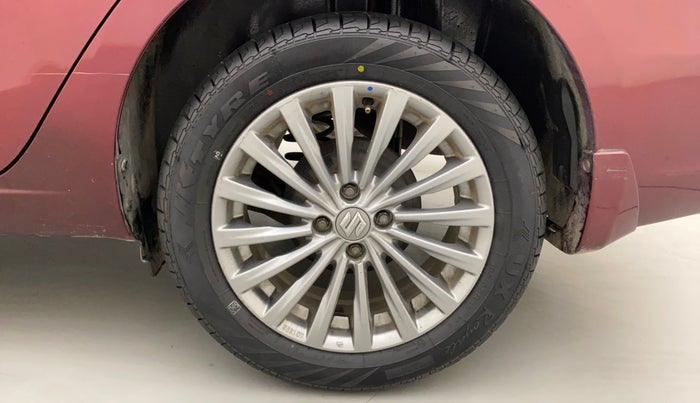 2017 Maruti Ciaz ALPHA 1.4 PETROL, Petrol, Manual, 89,068 km, Left Rear Wheel