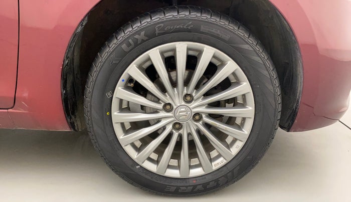 2017 Maruti Ciaz ALPHA 1.4 PETROL, Petrol, Manual, 89,068 km, Right Front Wheel