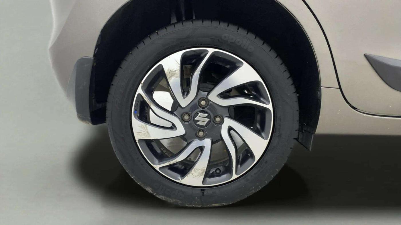 2020 Maruti Baleno ZETA PETROL 1.2, Petrol, Manual, 31,397 km, Right Rear Wheel