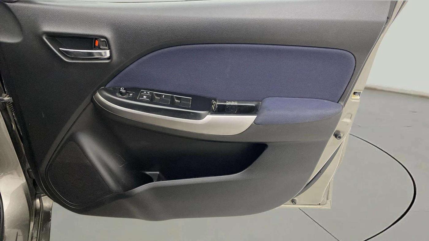 2020 Maruti Baleno ZETA PETROL 1.2, Petrol, Manual, 31,397 km, Driver Side Door Panels Control
