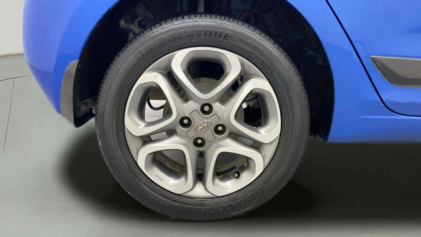 2019 Hyundai Elite i20 ASTA 1.2 (O), Petrol, Manual, 38,302 km, Right Rear Wheel