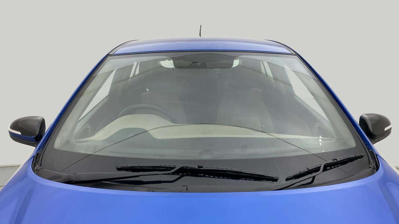 2019 Hyundai Elite i20 ASTA 1.2 (O), Petrol, Manual, 38,302 km, Front Windshield