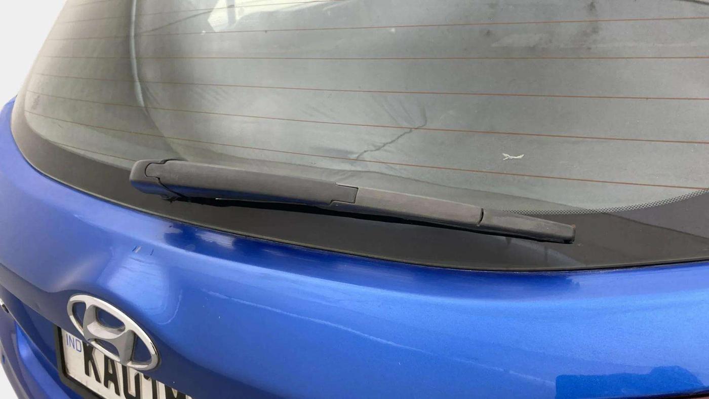2019 Hyundai Elite i20 ASTA 1.2 (O), Petrol, Manual, 38,302 km, Rear Wiper