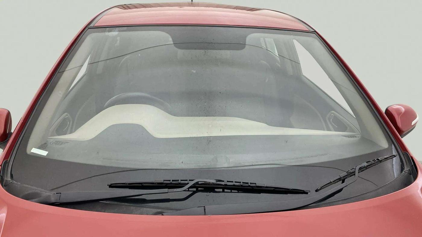 2017 Hyundai Elite i20 ASTA 1.2 (O), Petrol, Manual, 42,580 km, Front Windshield