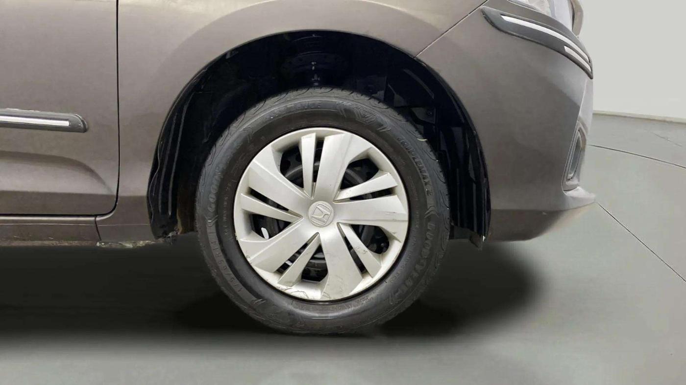 2020 Honda Amaze 1.2L I-VTEC S, Petrol, Manual, 26,289 km, Right Front Wheel