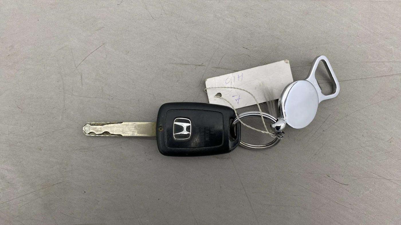 2020 Honda Amaze 1.2L I-VTEC S, Petrol, Manual, 26,289 km, Key Close Up