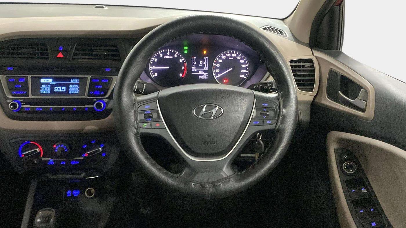 2017 Hyundai Elite i20 SPORTZ 1.2, Petrol, Manual, 34,578 km, Steering Wheel Close Up