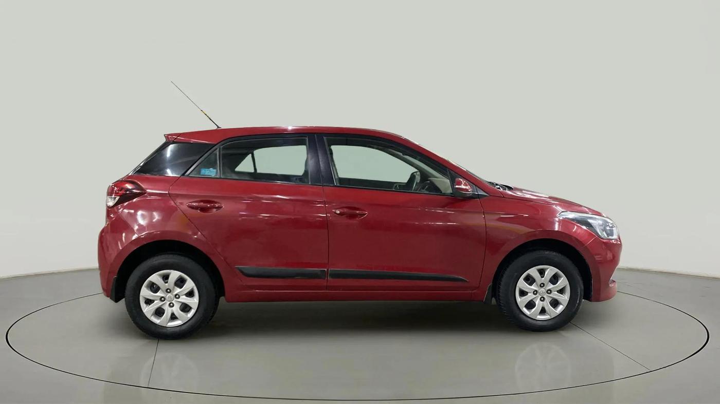 2017 Hyundai Elite i20 SPORTZ 1.2, Petrol, Manual, 34,578 km, Right Side View