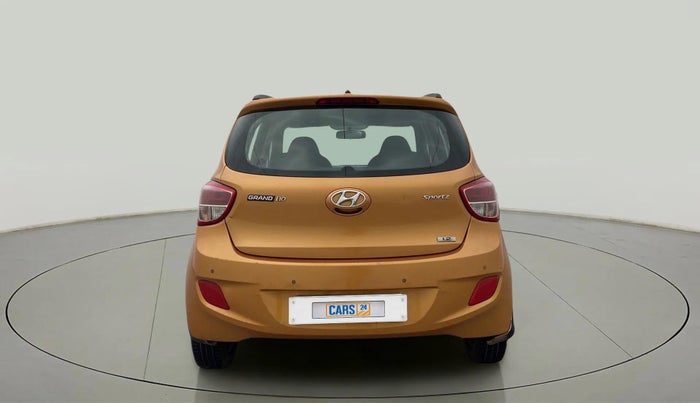 2015 Hyundai Grand i10 SPORTZ 1.2 KAPPA VTVT, Petrol, Manual, 41,447 km, Back/Rear