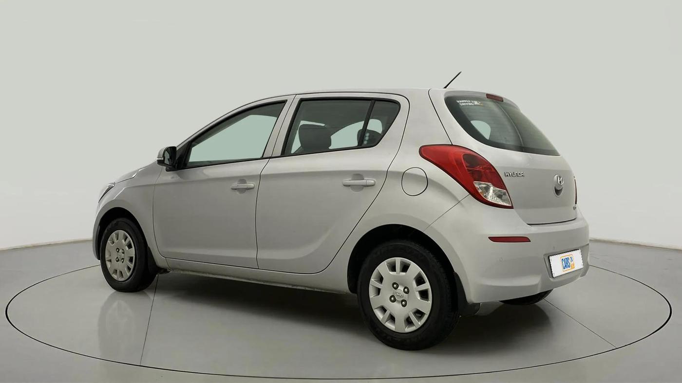 2014 Hyundai i20 MAGNA 1.2, CNG, Manual, 60,111 km, Left Back Diagonal